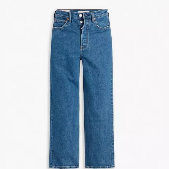 Ribcage Straight Ankle Levi’s Jeans, medium wash. - Picture 7 of 9